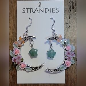 Halfmoon floral earrings